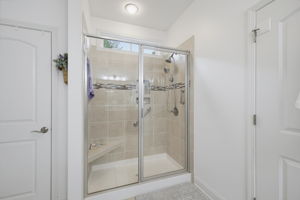 4344 Rockledge Ln-23