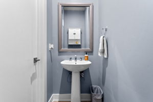  Photo 41