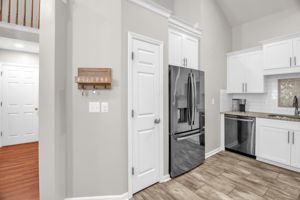 4345 Rocky Brook Ct-14