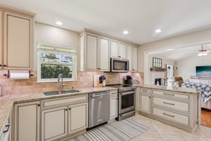 Kincardine Dr-S2609-018.jpg
