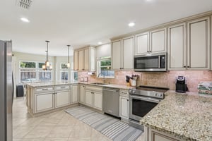 Kincardine Dr-S2609-019.jpg