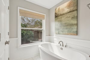 Kincardine Dr-S2609-038.jpg