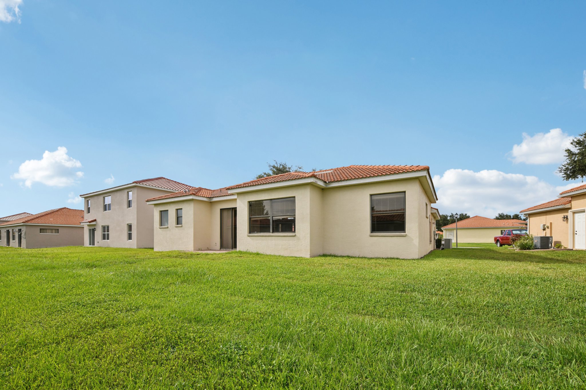 Caraway Dr-S1807-037.jpg