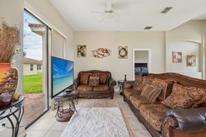 Caraway Dr-S1807-009.jpg