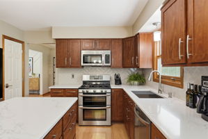  Photo 23