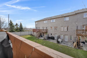 435 Hensall Cir #76, Mississauga, ON L5A 4P1, Canada Photo 43
