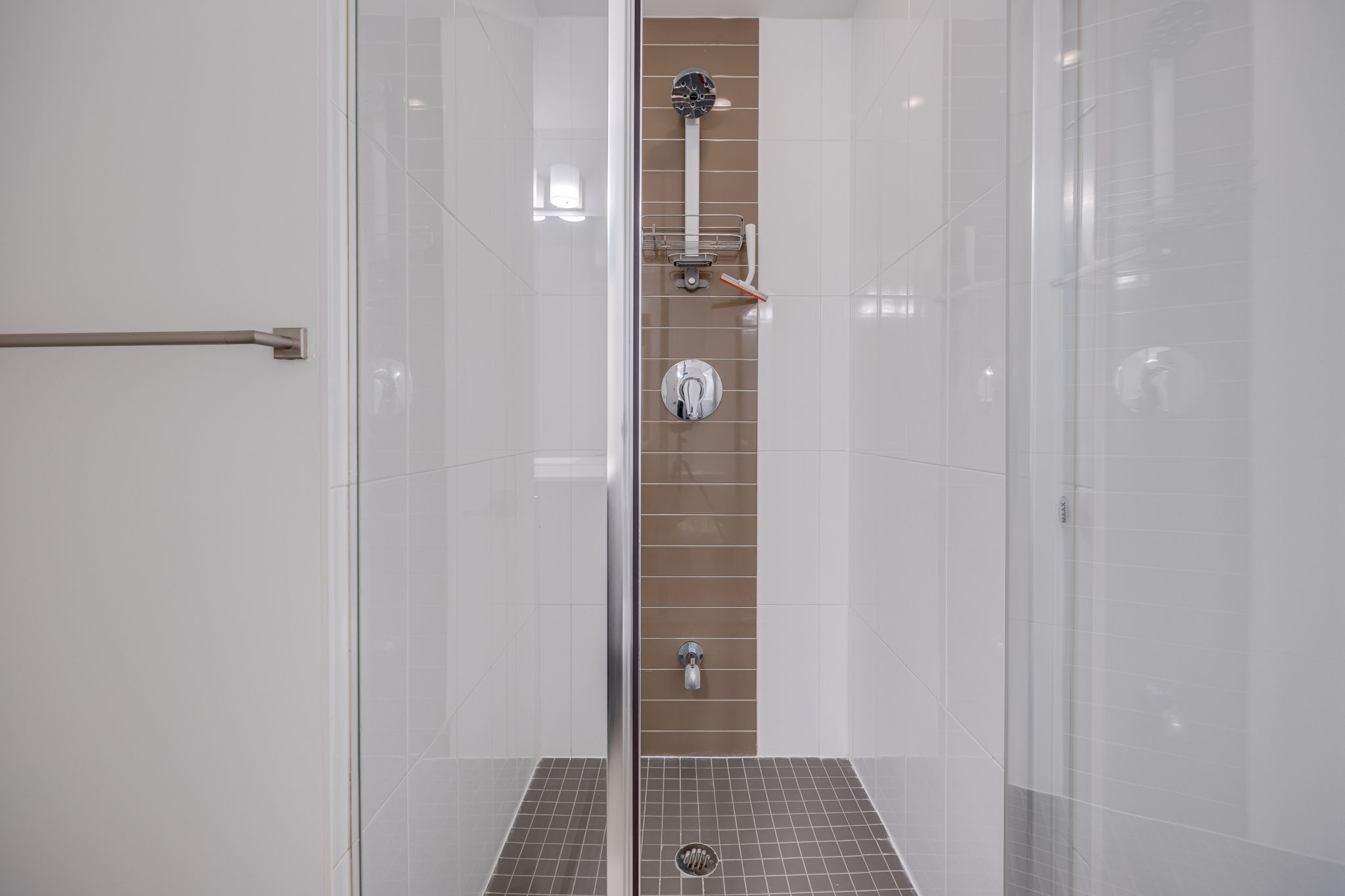 Toronto property showcase — delivered property photograph 15