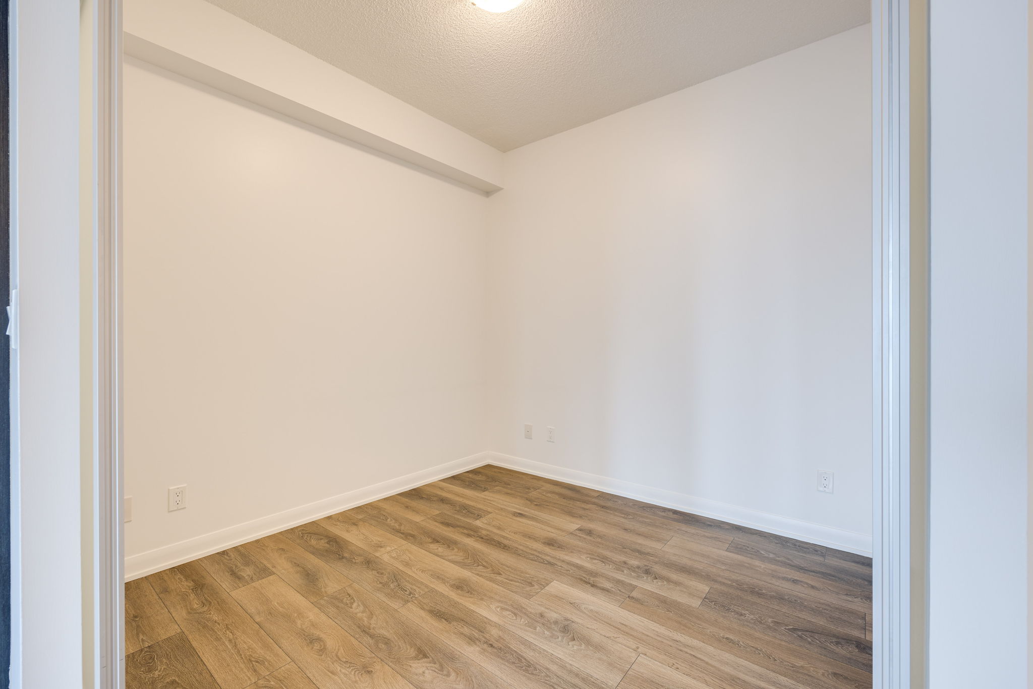 Toronto property showcase — delivered property photograph 12