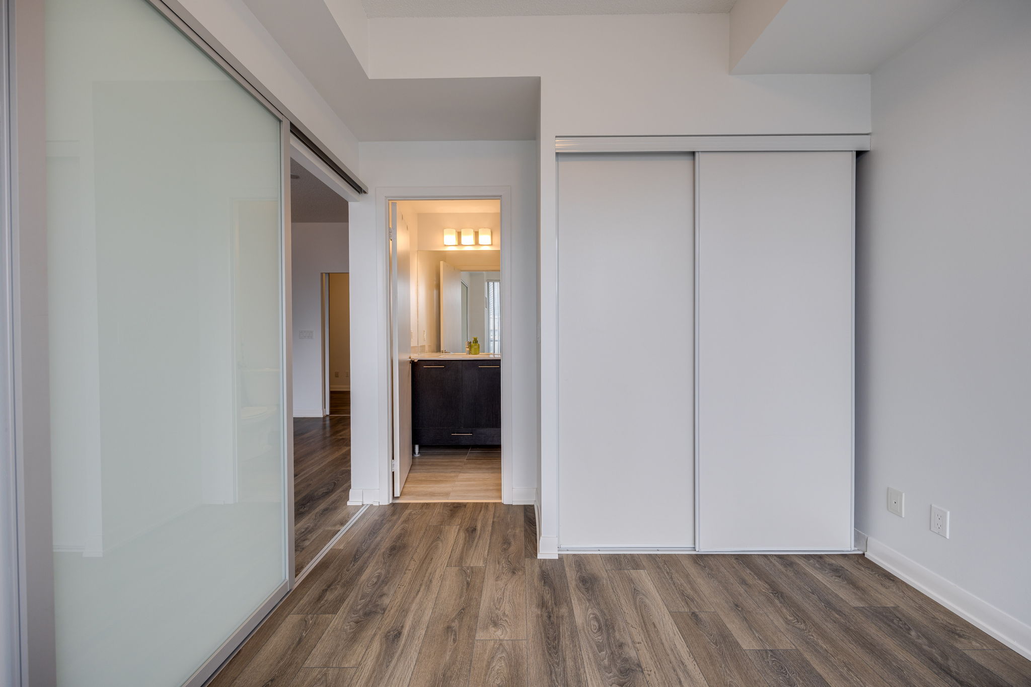 Toronto property showcase — delivered property photograph 8