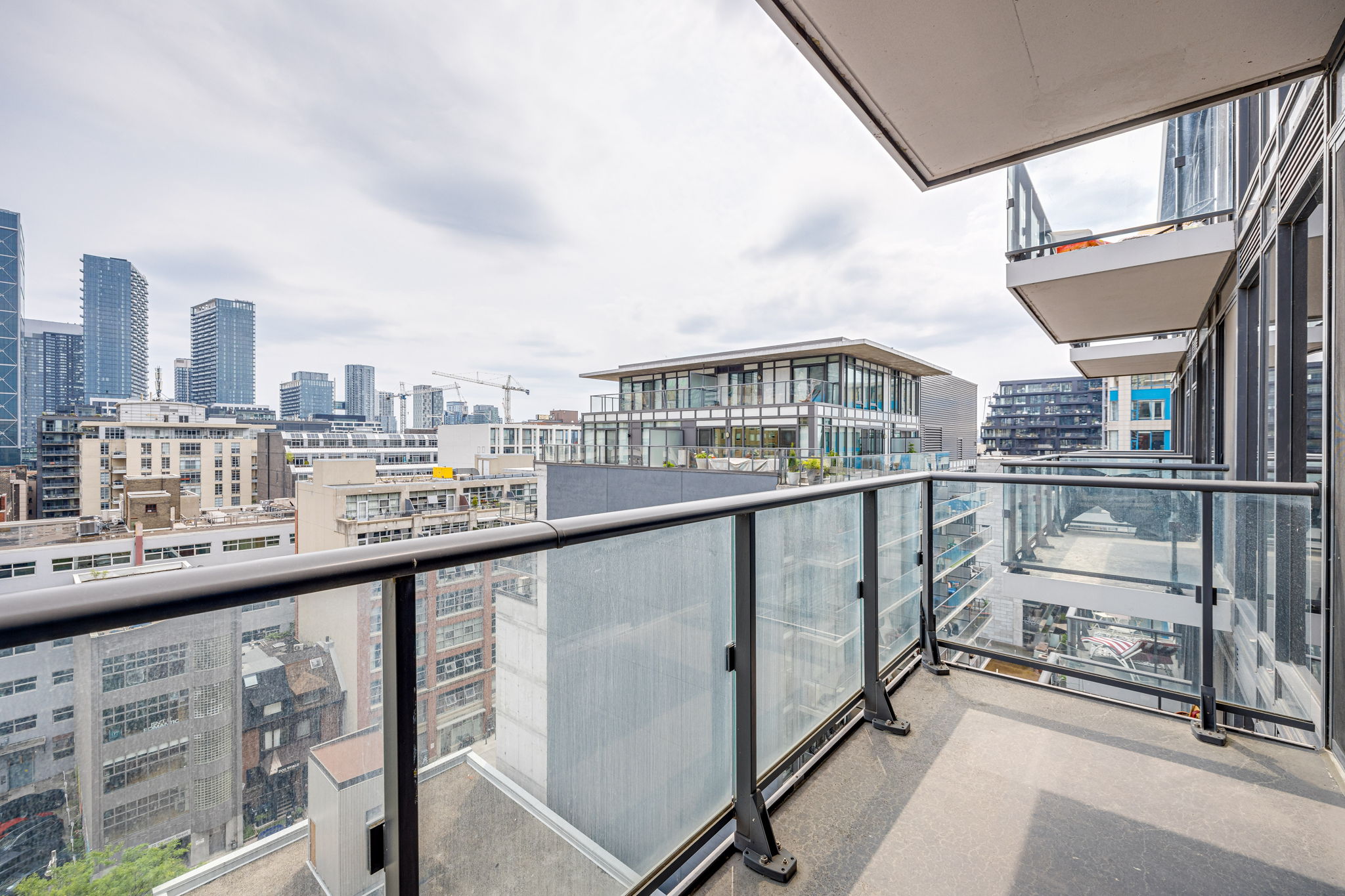 Toronto property showcase — delivered property photograph 19