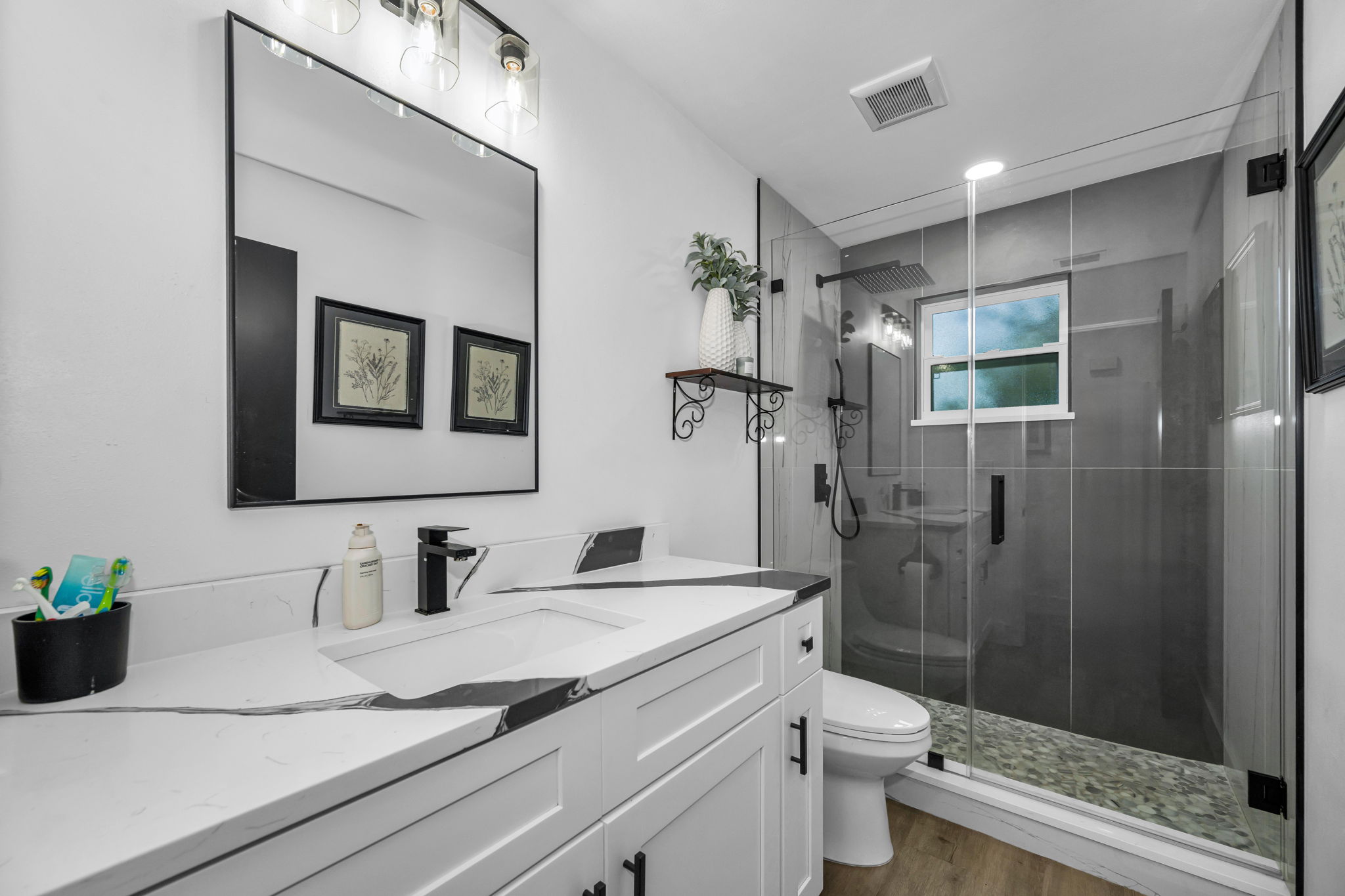 Bathroom 2a
