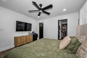 Primary Bedroom 1c