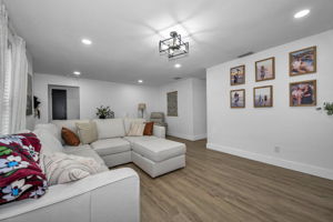 Living Room 4