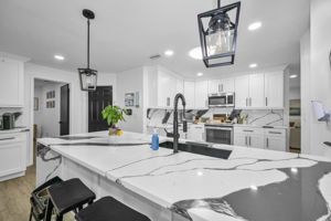 Kitchen 8