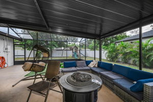 Lanai 1