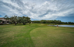 Golf Course View7