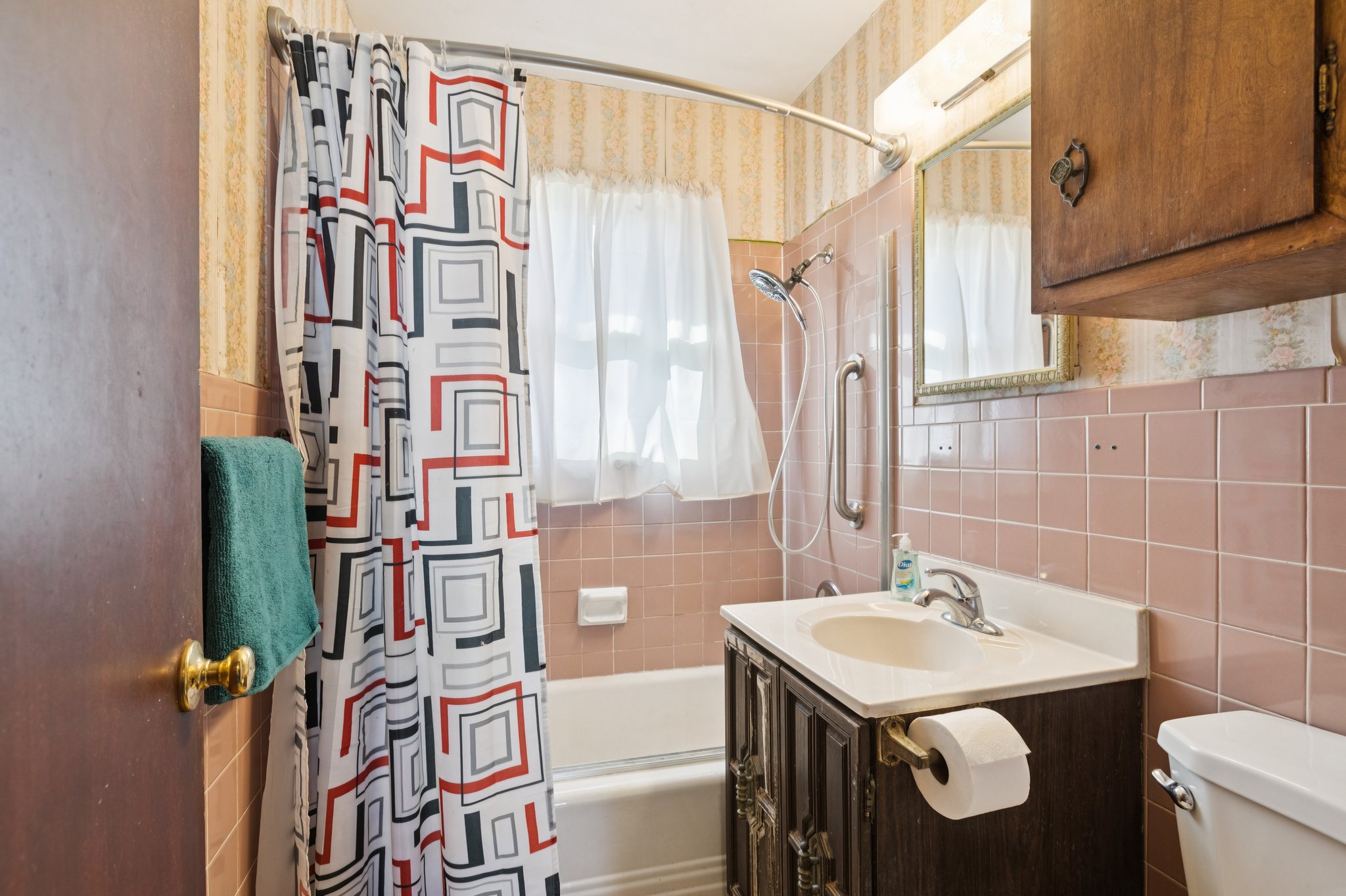 7803 - 4350 N Drury Ave_019.jpg