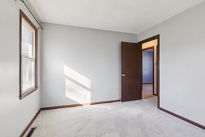 7803 - 4350 N Drury Ave_018.jpg