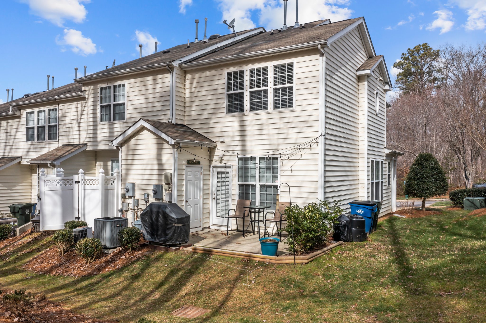 4351 Sugarbend Way, Raleigh, NC 27606, USA Photo 5