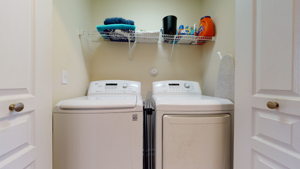 4351 Sugarbend Way, Raleigh, NC 27606, USA Photo 31