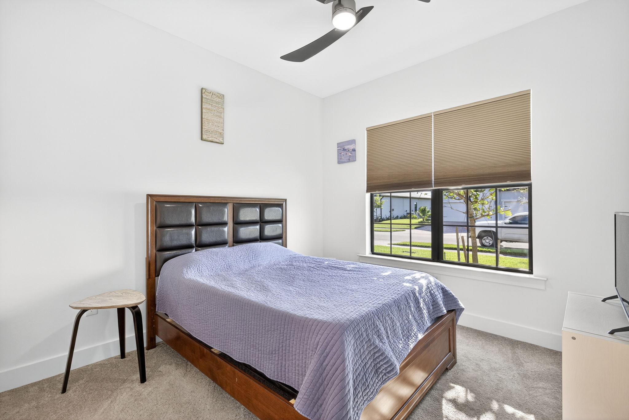 Guest Bedroom 4 - 1 of 2