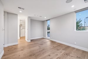 Keystone Av-S1608-034.jpg