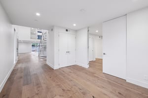 Keystone Av-S1608-049.jpg