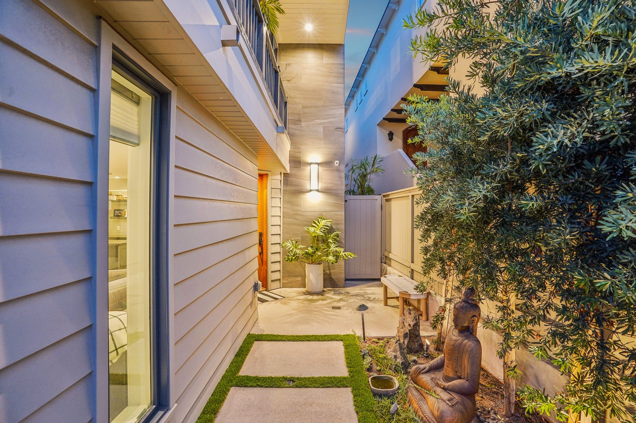 27th St, Manhattan Beach-S2908-010.jpg