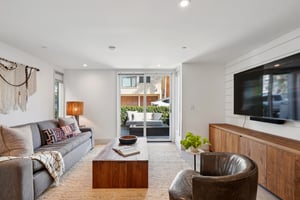 27th St-L0309-042.jpg