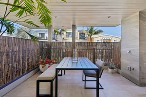 27th St-L0309-060.jpg