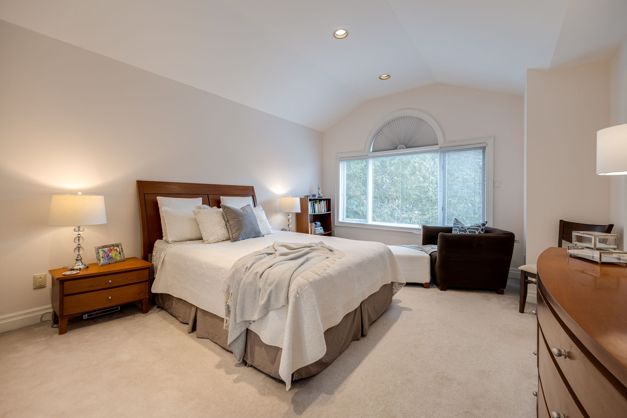 Toronto property showcase — delivered property photograph 23