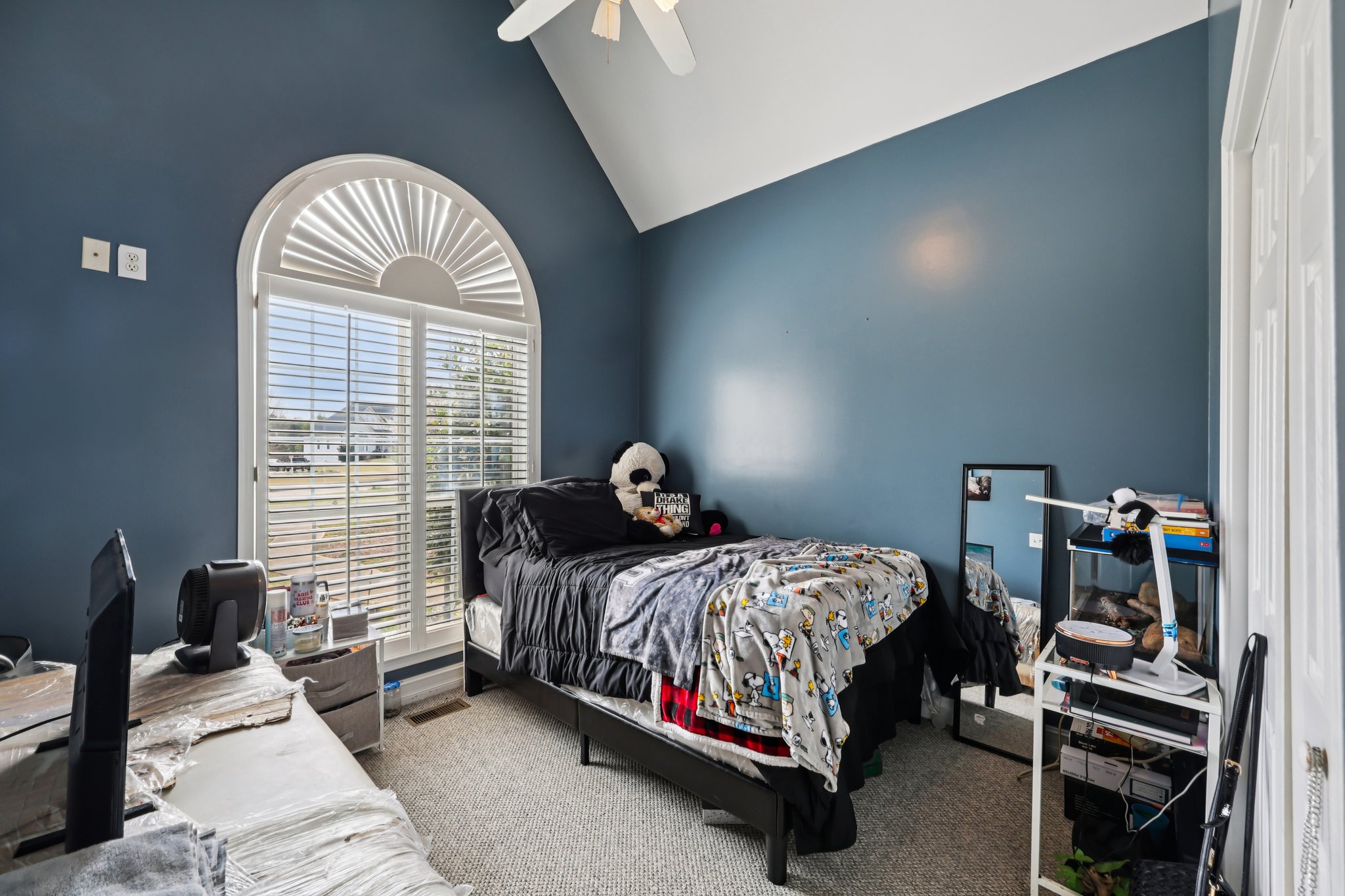 Lancelot Trl-S2603-020.jpg