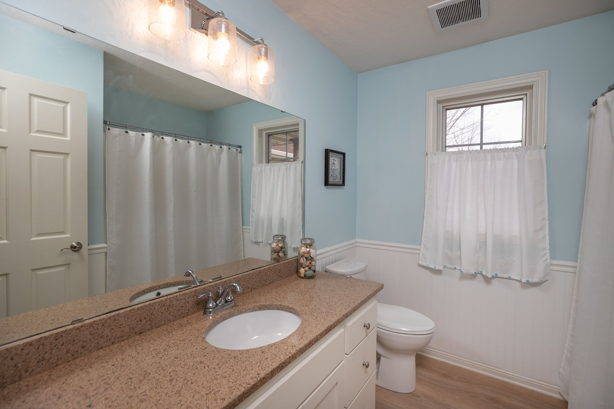 22-Bathroom