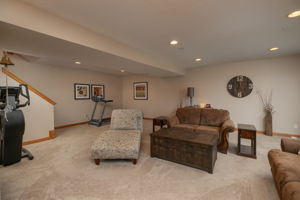 25-Family Room