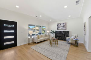 005_F8_436 N 12th St