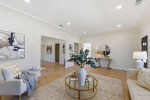 007_F8_436 N 12th St