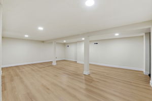 031_F8_436 N 12th St