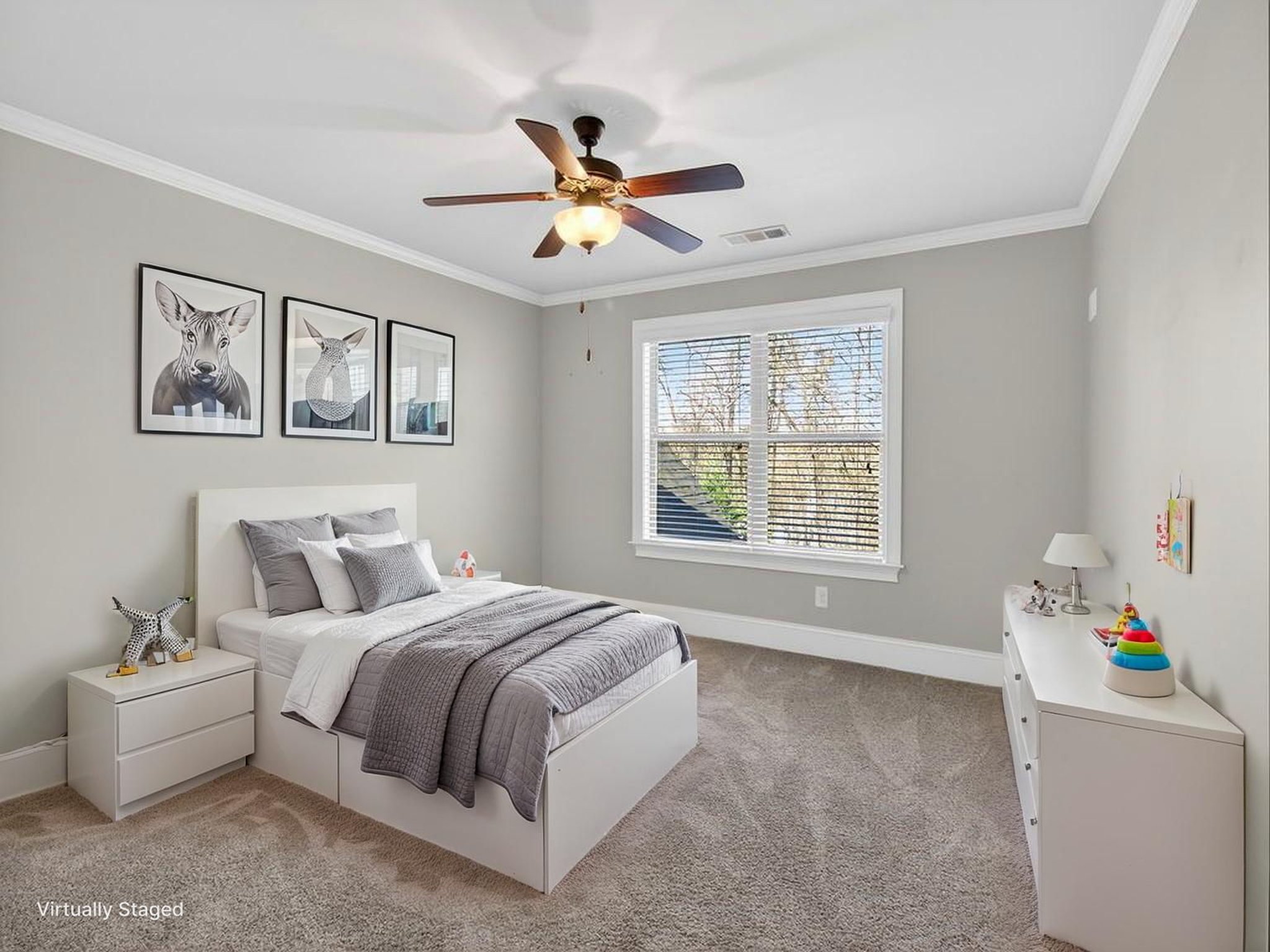 IMG_8702 virtually staged.jpeg