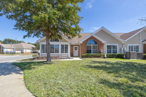 Welcome to 4362 Edgewater Crossing Dr