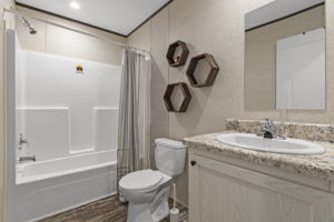  Photo 12