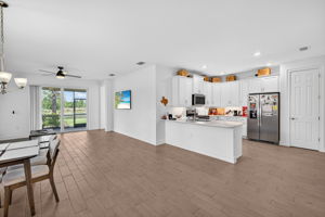Kitchen 6 of 6
