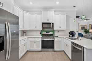Kitchen 1