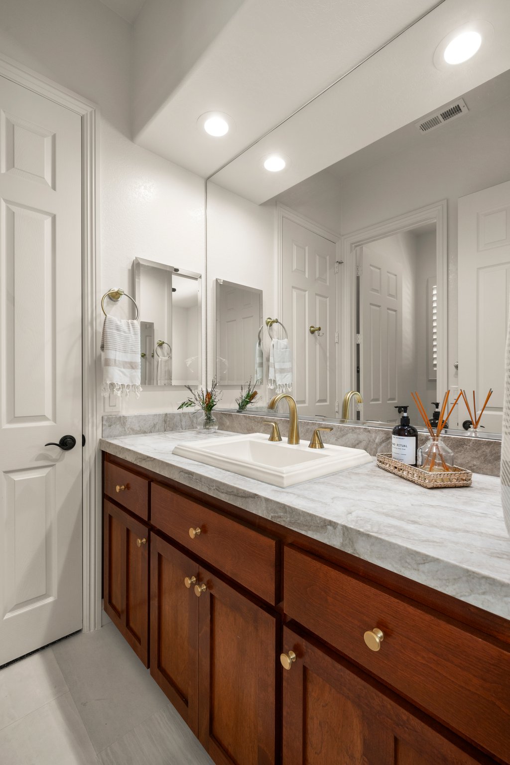 Jack & Jill Bathroom