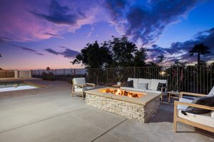 Twilight- Backyard w/ gas firepit