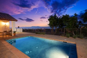Twilight- pool