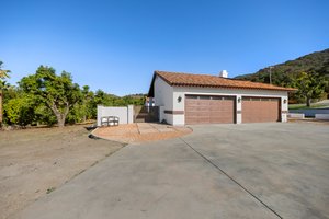 4 Car Garage