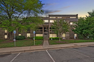  Photo 0