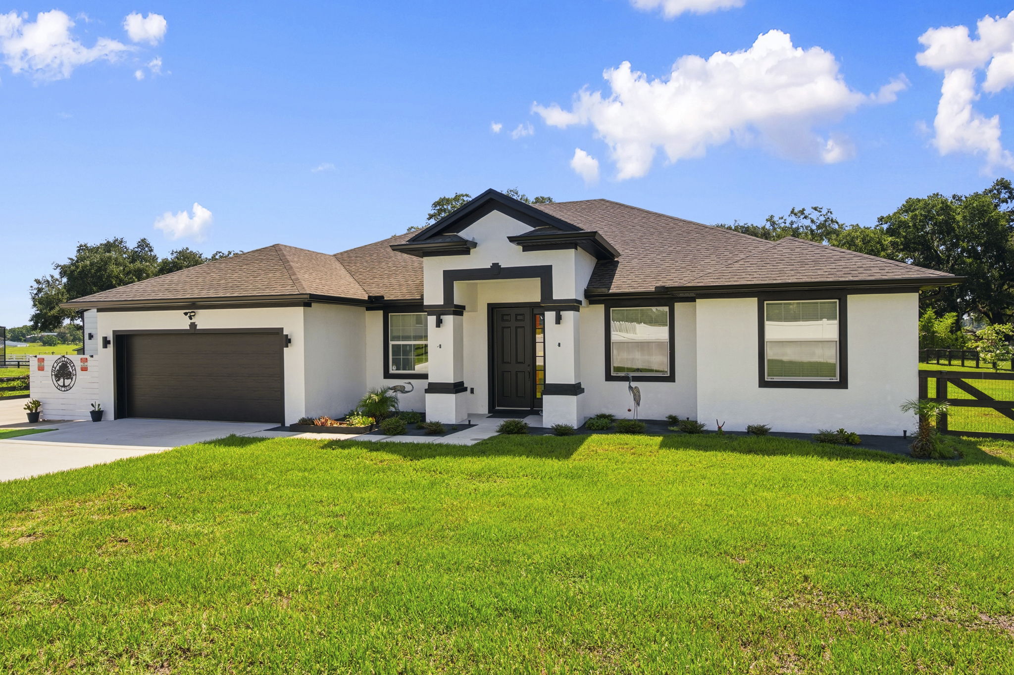 Front Exteriors (4)