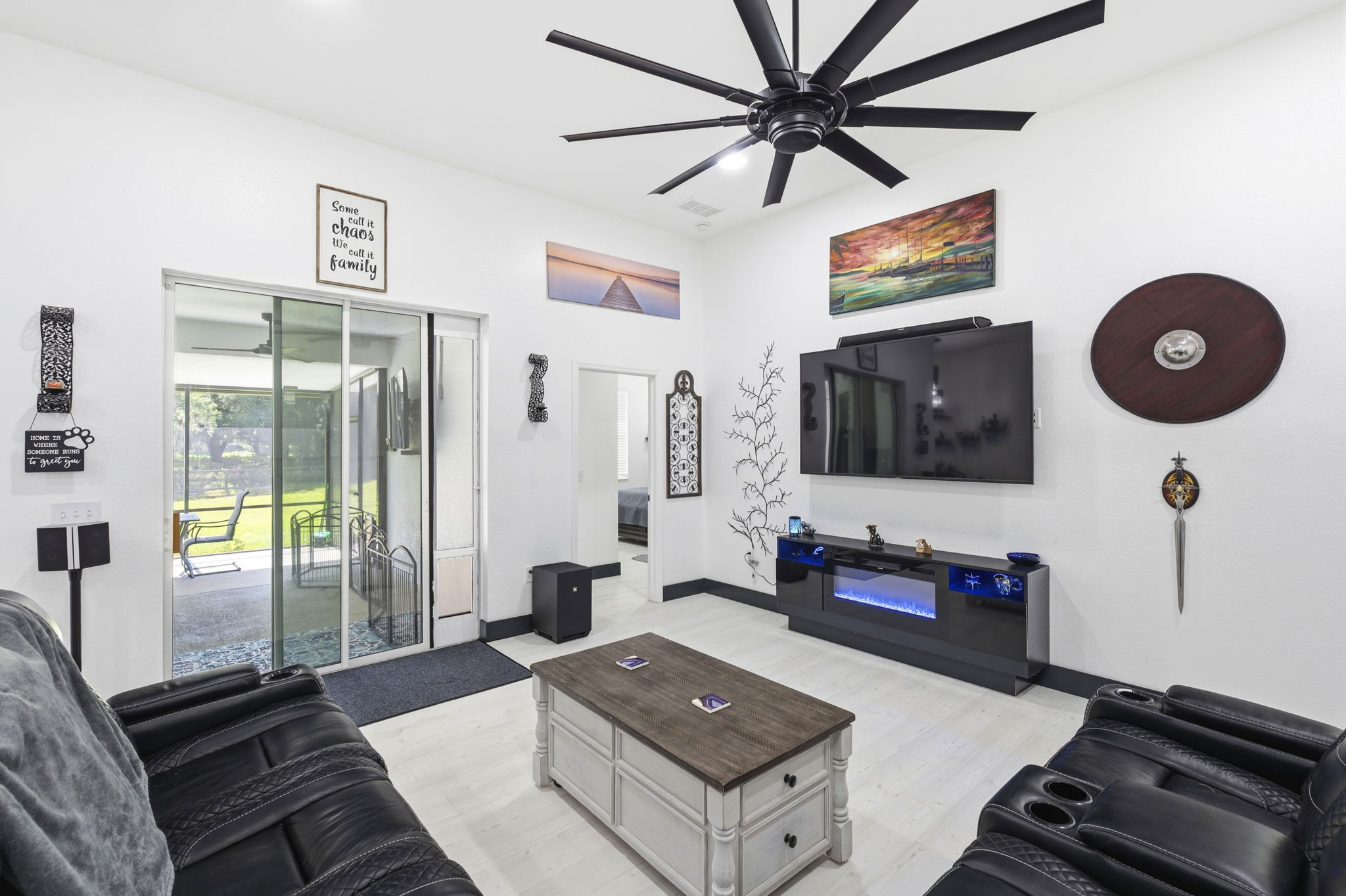 Interiors (23)