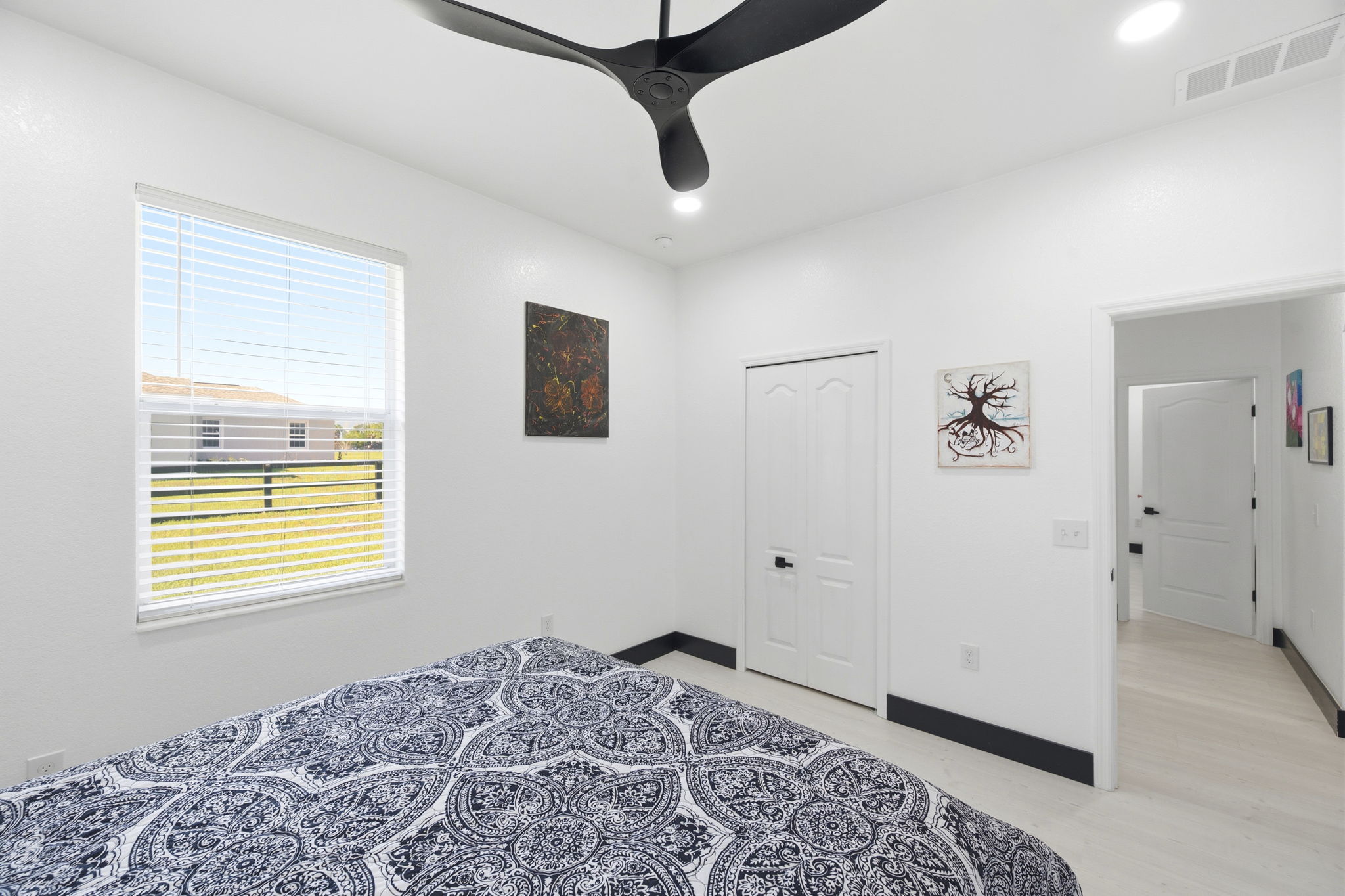 Interiors (28)